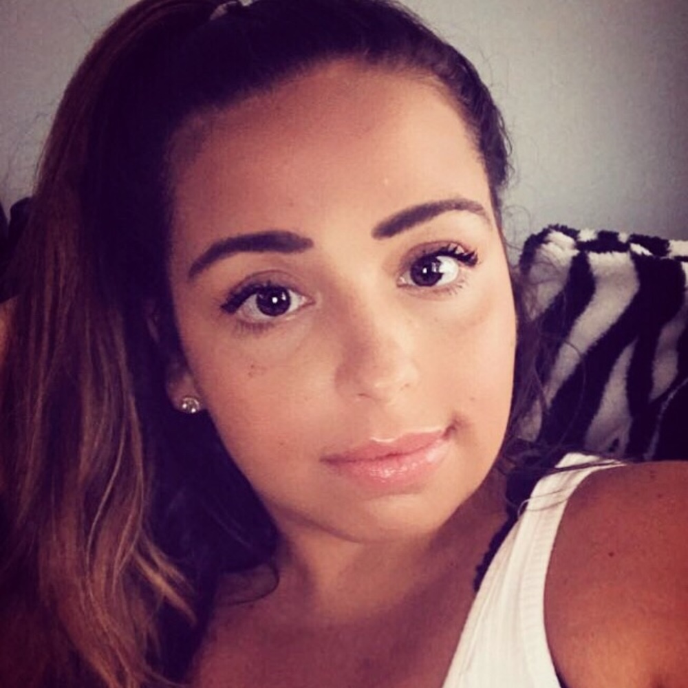 Meet your Posher, Alyssa